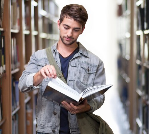 Jakie składniki powinny znaleźć się w diecie każdego studenta?